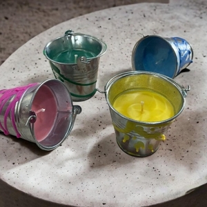 Tin bucket candle