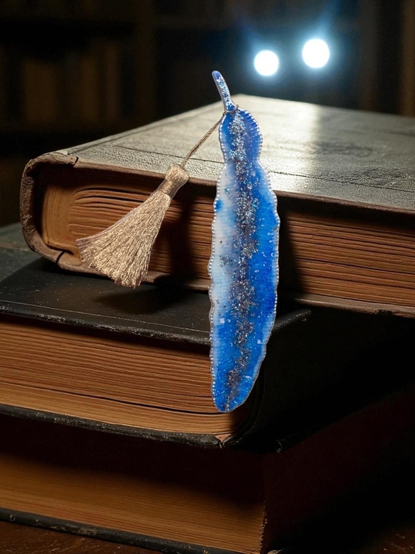 resin leaf bookmark