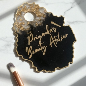 makeup palette